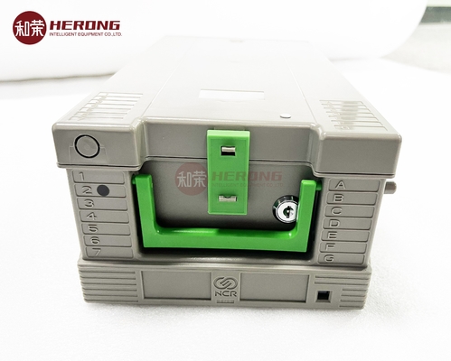 445-0728451 เครื่อง ATM อะไหล่ NCR แคสเซ็ตเงินที่มีล็อค 4450728451
