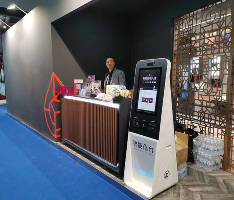 Smart Hotel 8ms Card Dispenser Kiosk เครื่องชำระเงินแบบบริการตนเอง