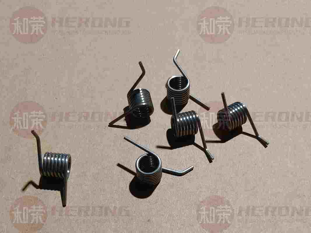ใหม่คุณภาพสูงขวา Torsion ฤดูใบไม้ผลิสำหรับ Hyosung CDU Clamp Carriage 1.4 + 0D10.5 * 11.2L * 7N ATM เปลี่ยนชิ้นส่วน